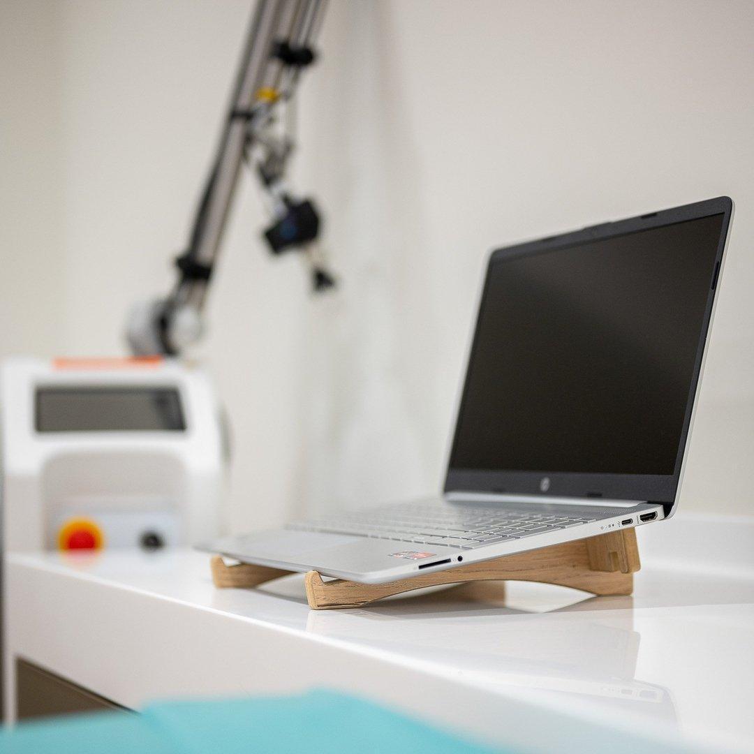 Laptop Stand - Laptop Docking Stations - e-WOOD Collection - ewoodcollection.com